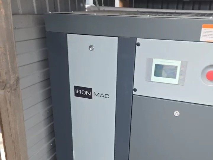 Винтовой компрессор Ironmac IC IC 30/10 C VSD (Махачкала)